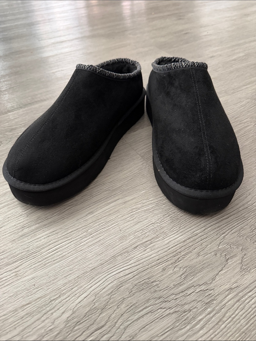 Pawz Black Suede Slip-On Cozy Clog Shoes Sz 11 NWOT